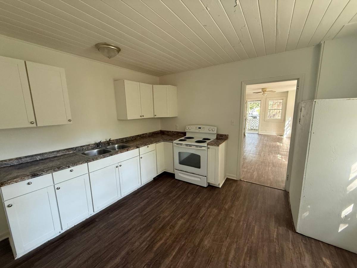 Apartment for rent at 206 Broadway St #A, Myrtle Beach, SC 29577