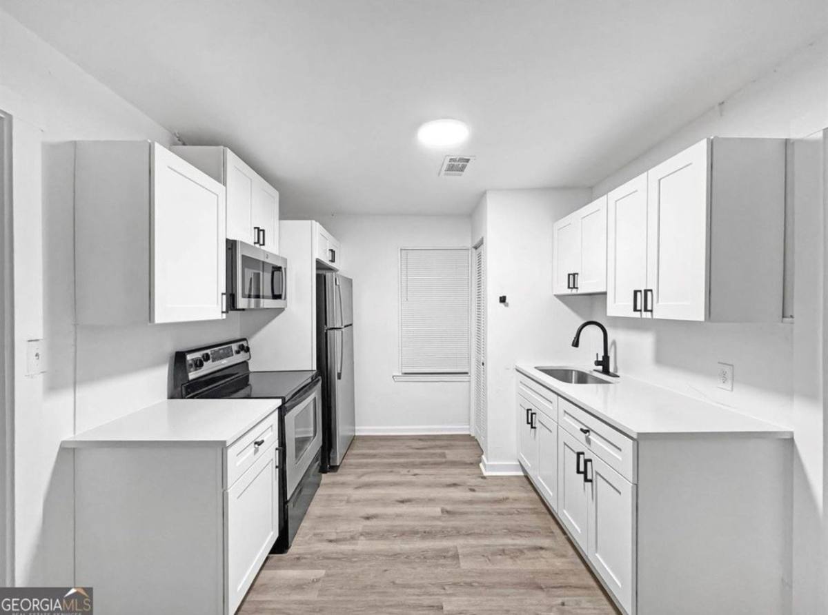 Apartment for rent at 305 Chestnut St, Room #1, Fort Valley, GA 31030