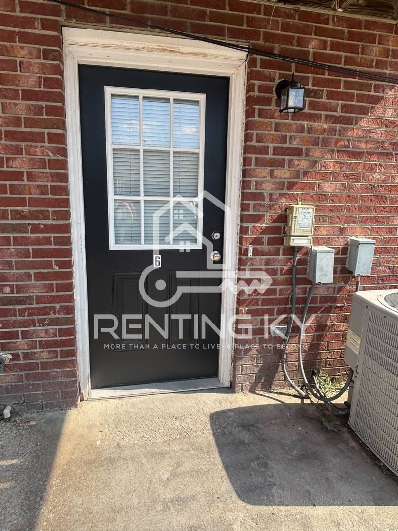 Apartment for rent at 178 S Killarney Lane, Richmond, KY 40475