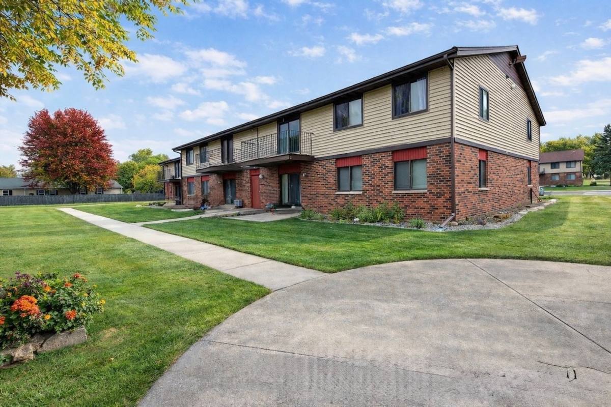 Apartment for rent at 565 W Arndt St #124, Fond Du Lac, WI 54935