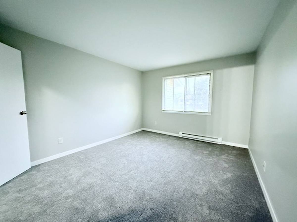 Apartment for rent at 565 W Arndt St #124, Fond Du Lac, WI 54935