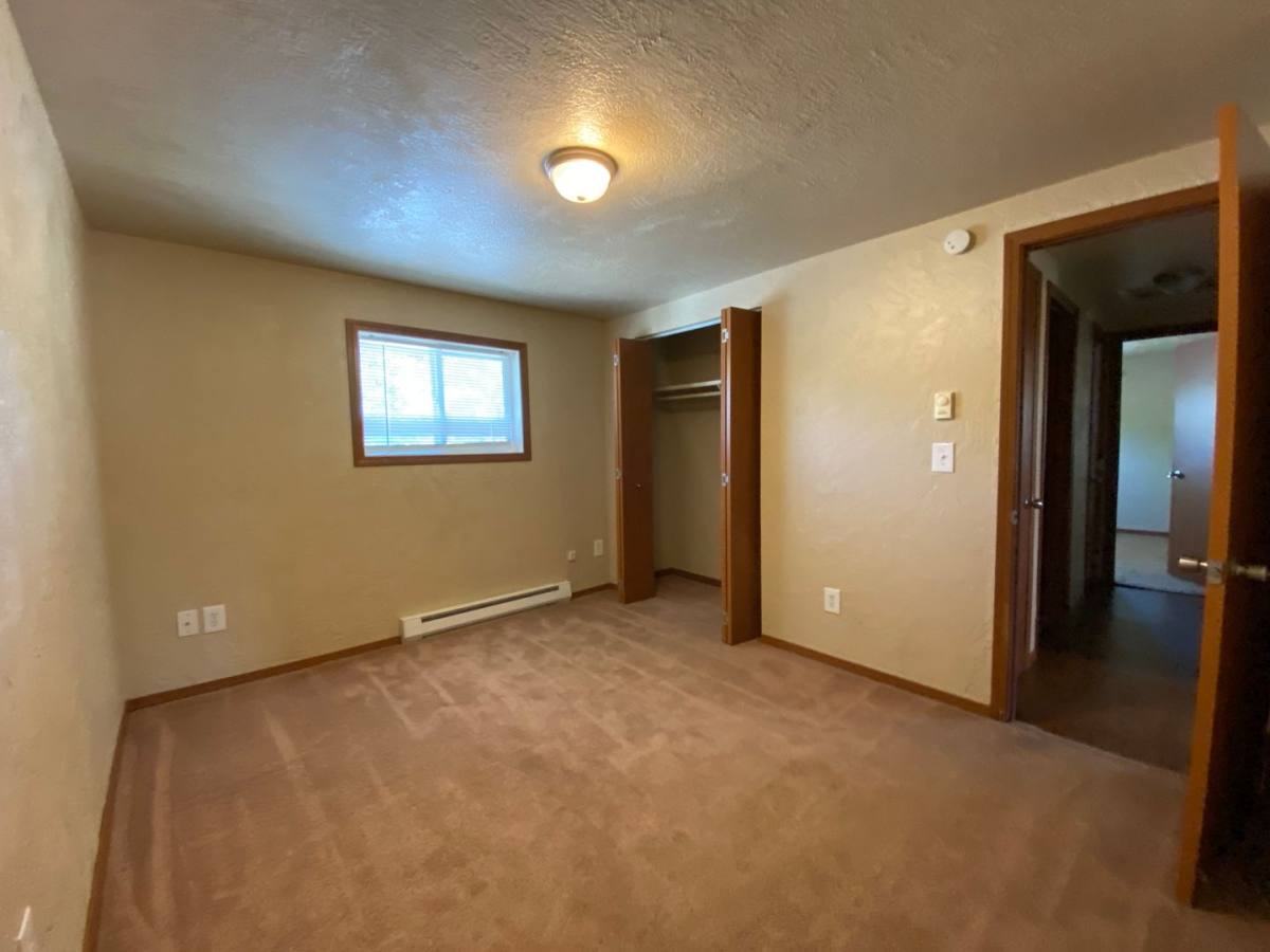 Apartment for rent at 10622 E 14th Ave, Spokane, WA 99206