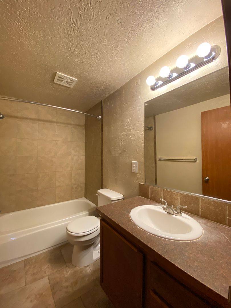 Apartment for rent at 10622 E 14th Ave, Spokane, WA 99206