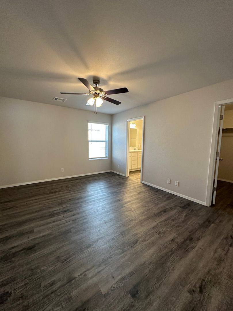 House for rent at 7907 S 296th E Ave, Broken Arrow, OK 74014