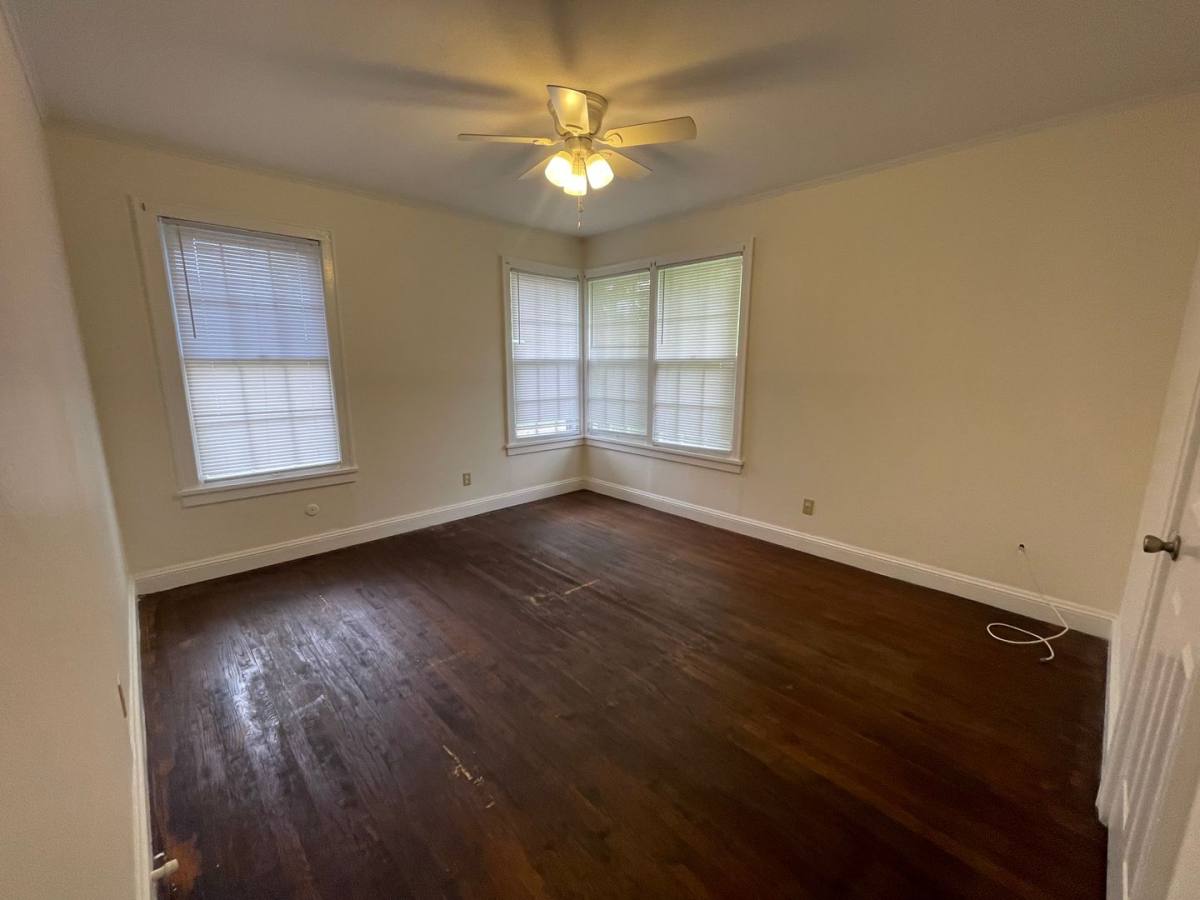 House for rent at 216 Pennsylvania Ave, Shreveport, LA 71105
