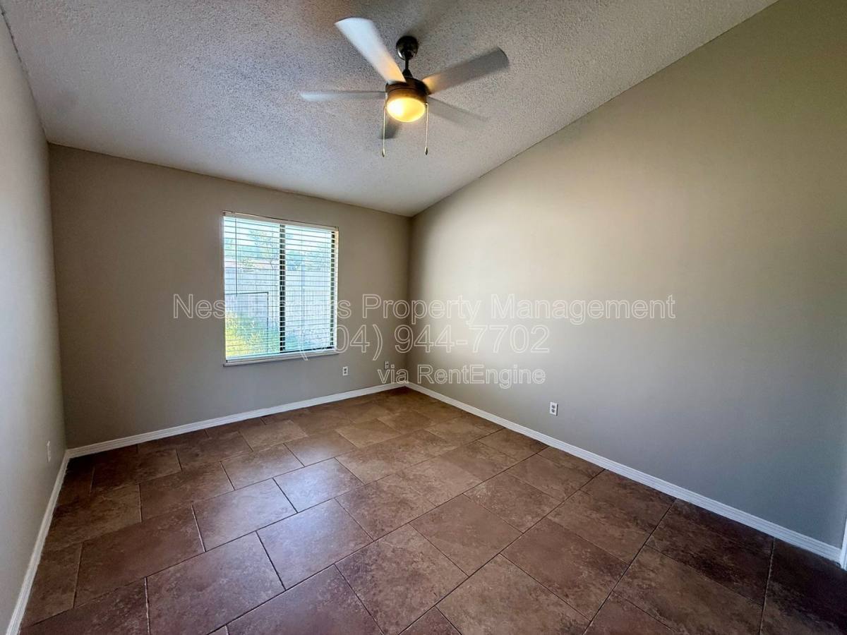 Apartment for rent at 2429 N Seabury Place, Jacksonville, FL 32246