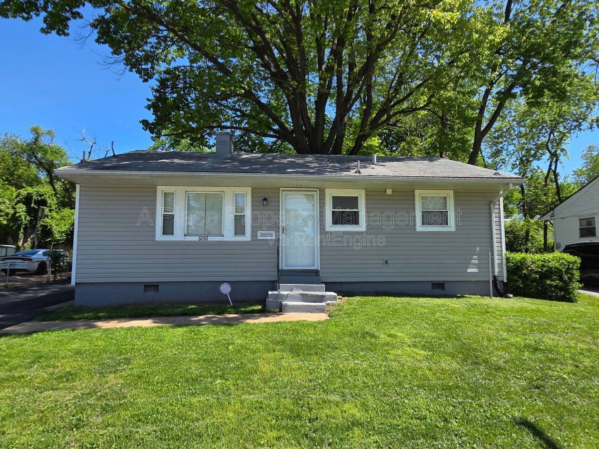 House for rent at 6042 Hancock Ave, Saint Louis, MO 63134