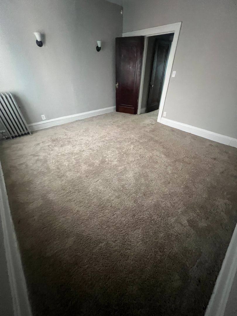 Apartment for rent at 12495 Cedar Rd, Cleveland, OH 44106