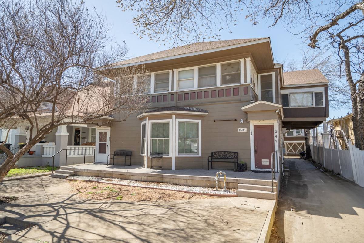 Apartment for rent at 1506 Hurley Ave, Fort Worth, TX 76104