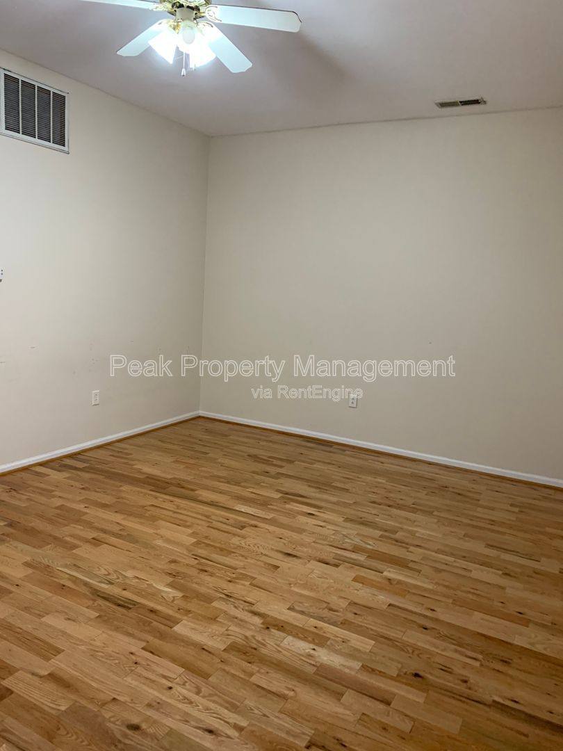 Apartment for rent at 1110 W Main St #4, Richmond, VA 23220