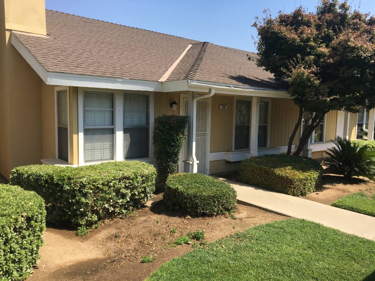 Condo for rent at 3770 W Barstow Ave, Fresno, CA 93711