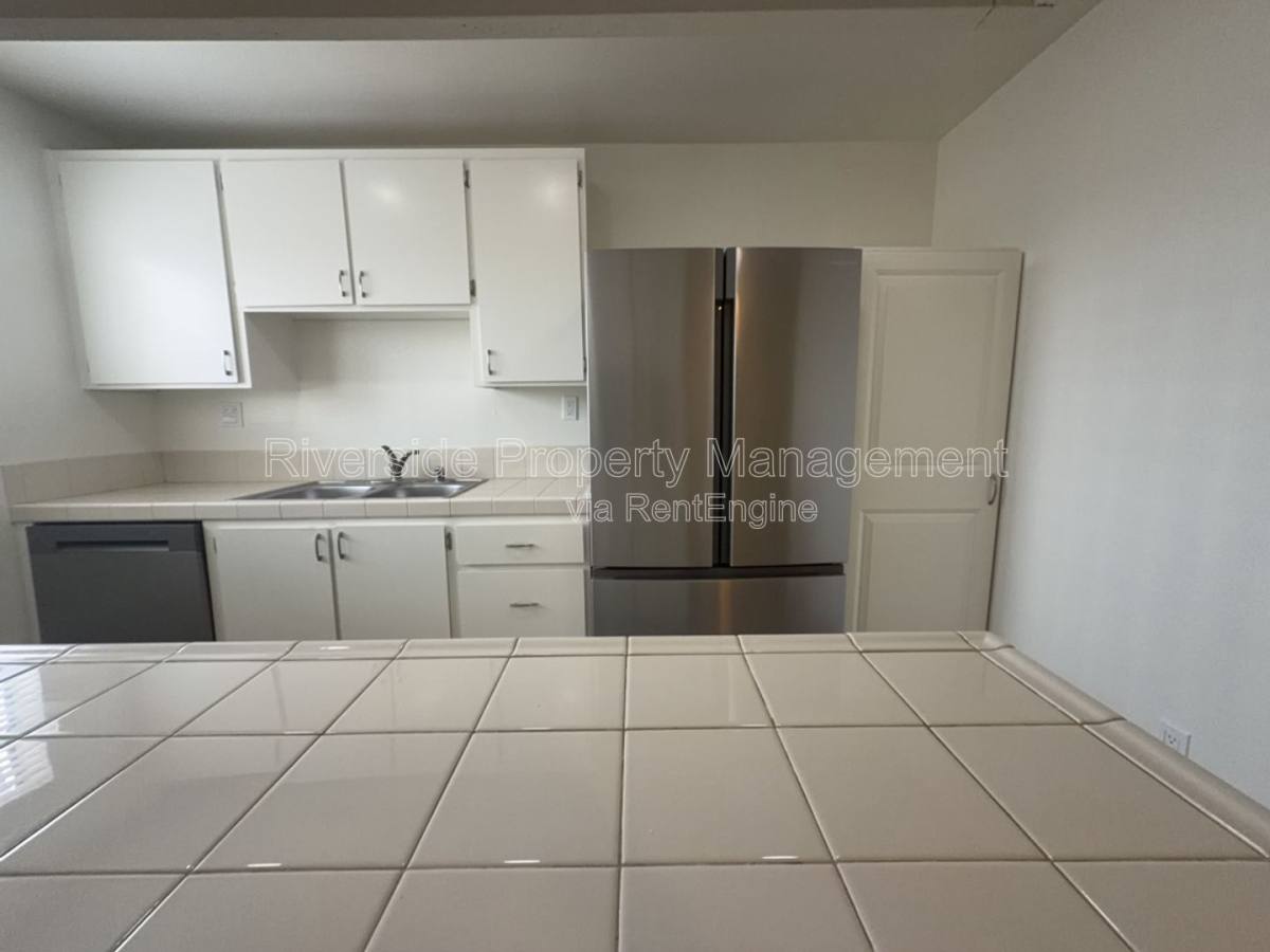 Apartment for rent at 2255 Cahuilla St #105, Colton, CA 92324