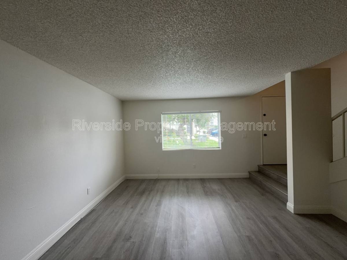 Apartment for rent at 2255 Cahuilla St #105, Colton, CA 92324