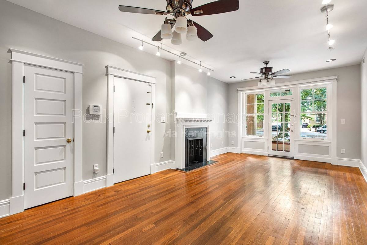Condo for rent at 2806 Monument Ave #1, Richmond, VA 23221