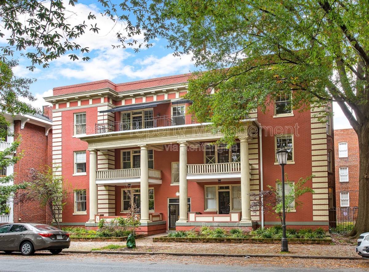 Condo for rent at 2806 Monument Ave #1, Richmond, VA 23221