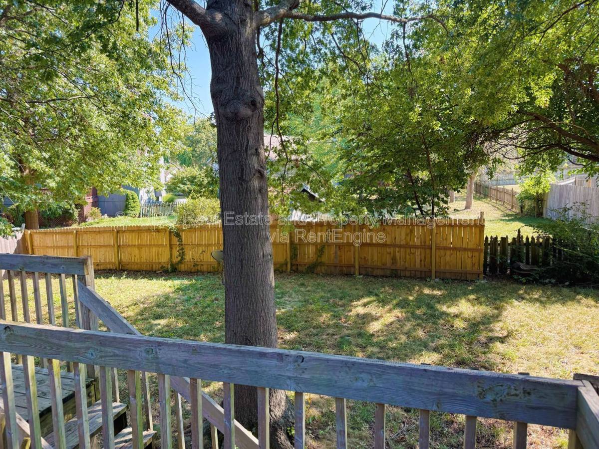 House for rent at 2109 SE 2nd Terrace, Lees Summit, MO 64063