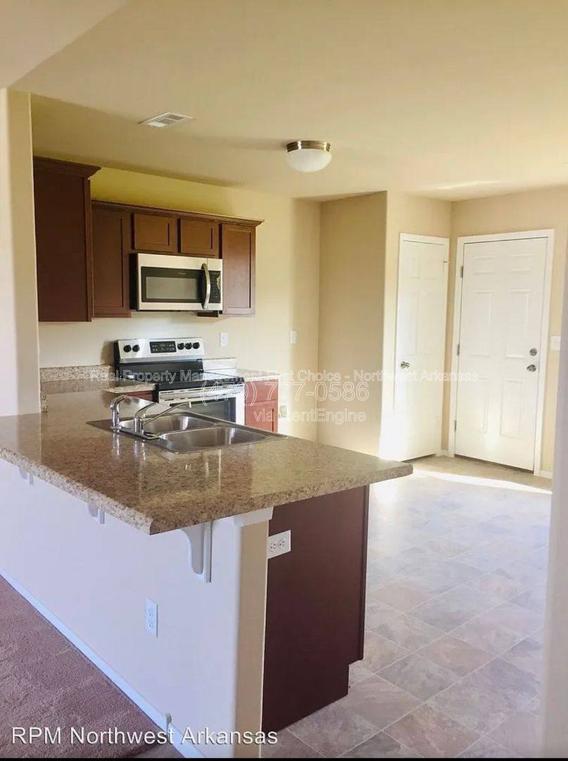 House for rent at 1013 Ethan James St, Elkins, AR 72727