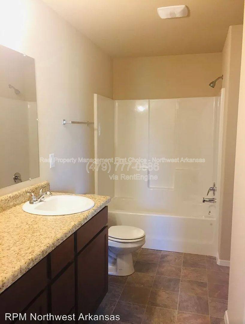 House for rent at 1013 Ethan James St, Elkins, AR 72727