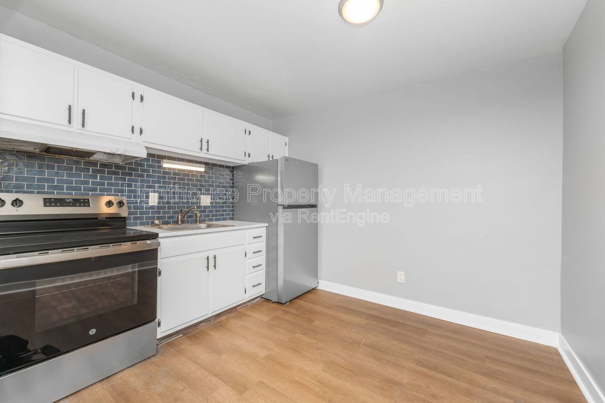 Apartment for rent at 1832 Winton Ave #102, Kalamazoo, MI 49001