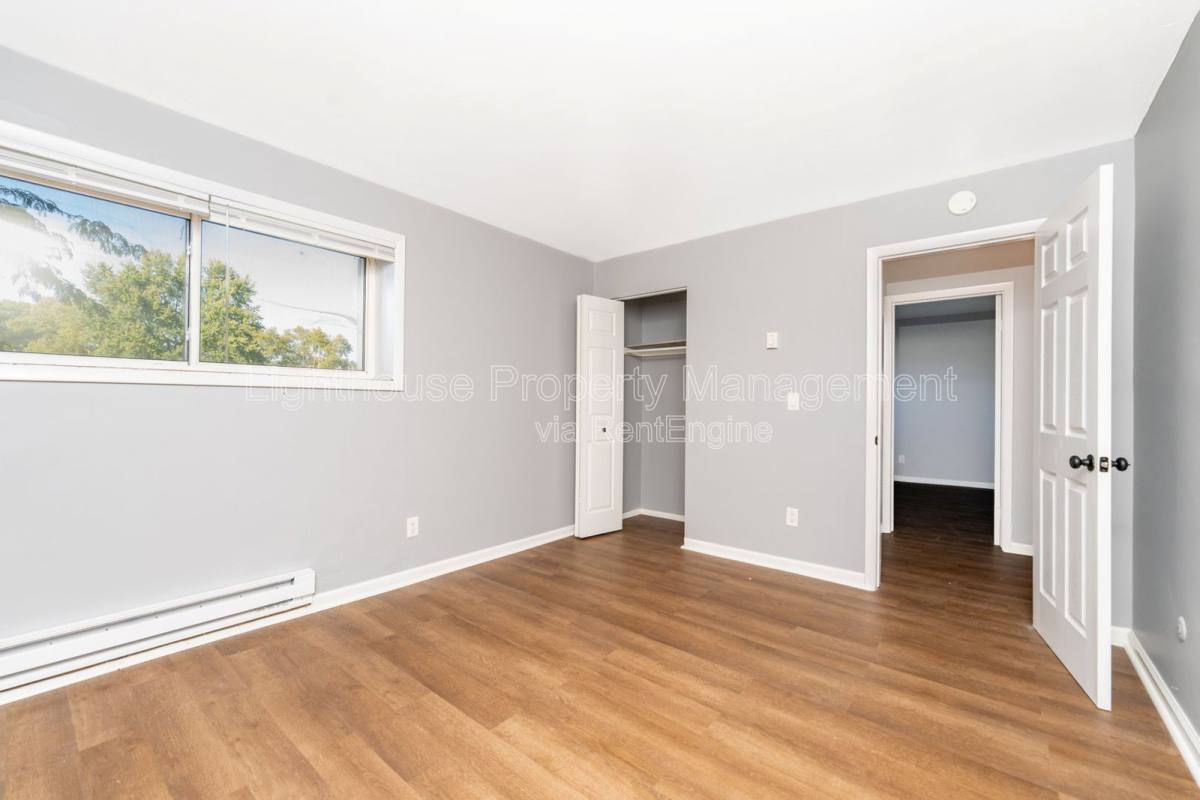 Apartment for rent at 1832 Winton Ave #102, Kalamazoo, MI 49001