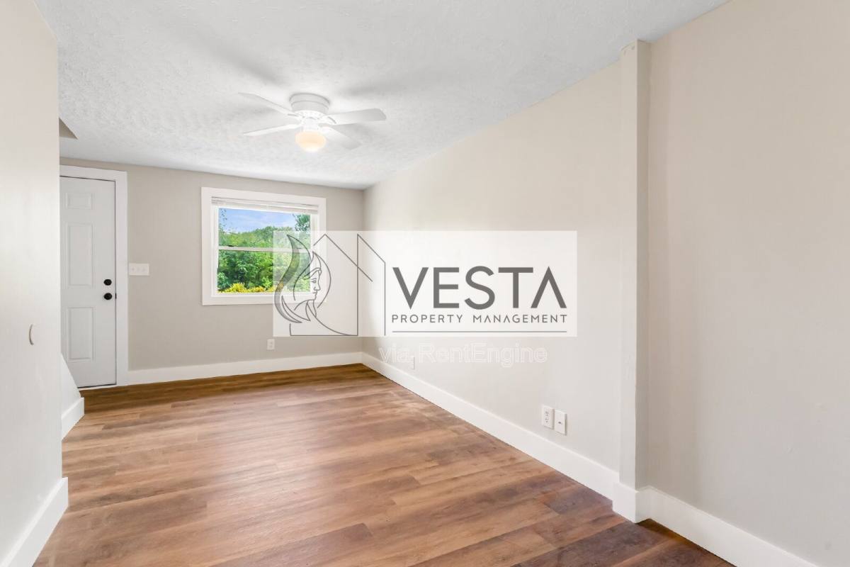 Apartment for rent at 26 Reid St #2, Marion, NC 28752