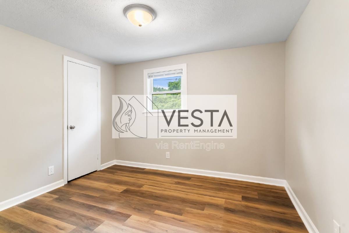 Apartment for rent at 26 Reid St #2, Marion, NC 28752