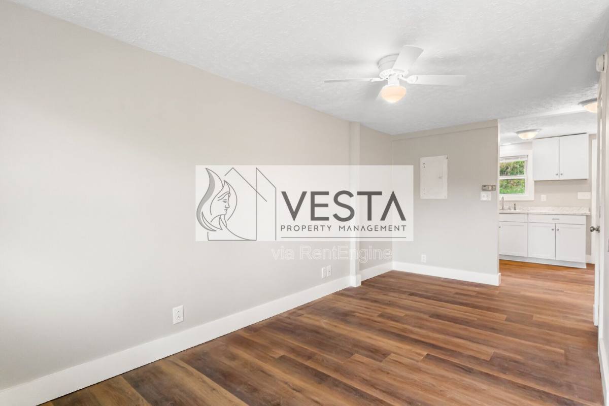 Apartment for rent at 26 Reid St #2, Marion, NC 28752
