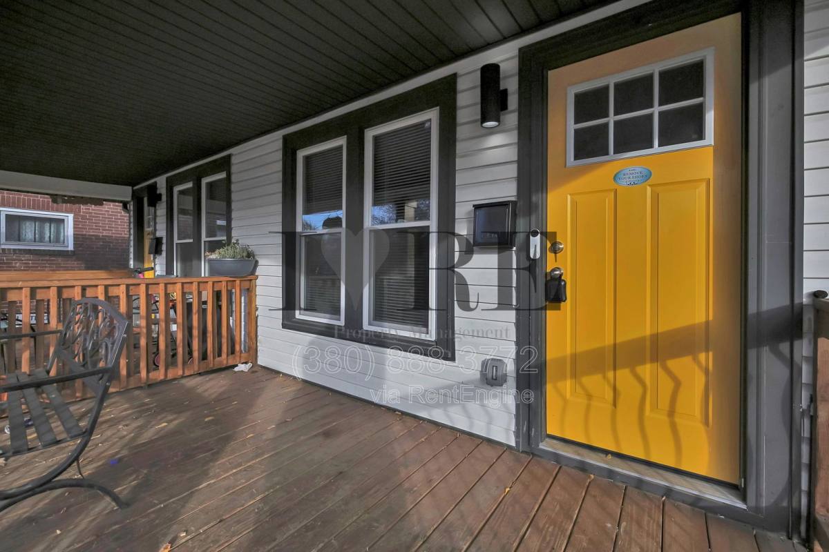 Apartment for rent at 1216 Atcheson St, Columbus, OH 43203