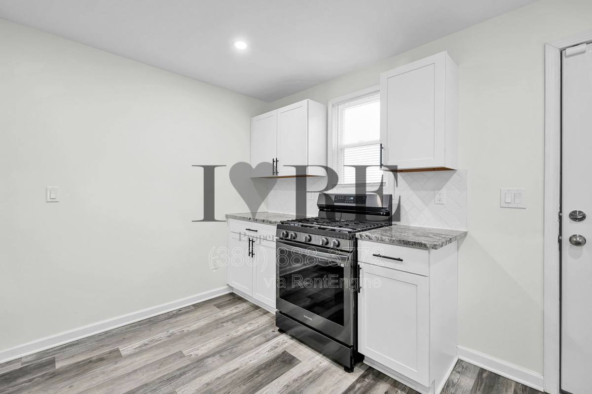 Apartment for rent at 1216 Atcheson St, Columbus, OH 43203