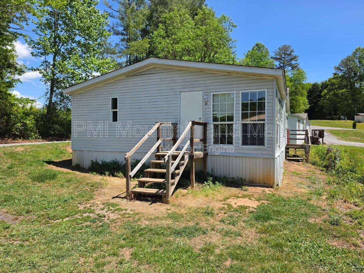 Apartment for rent at 15 Misty Mountain Way #20, Candler, NC 28715