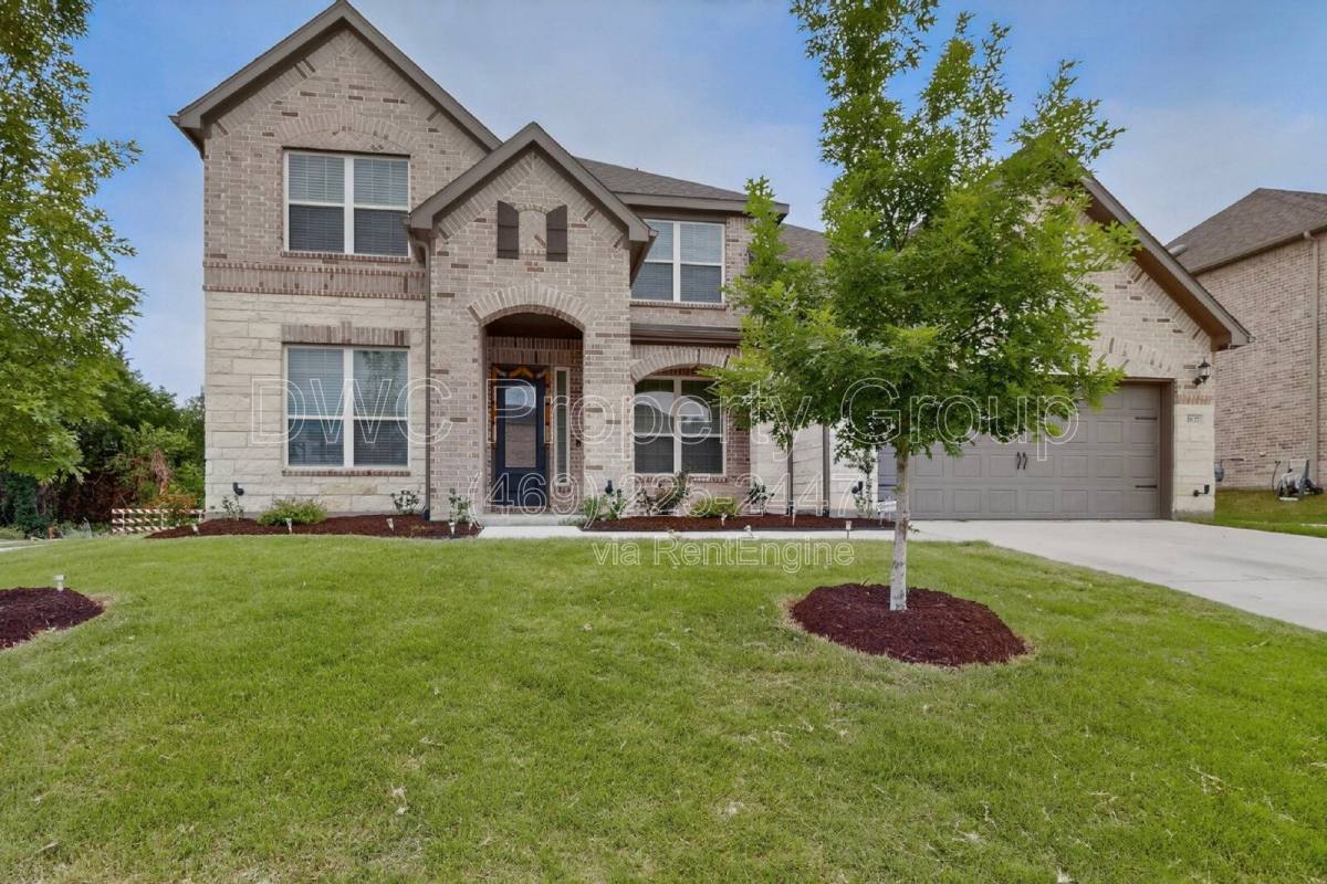 House for rent at 1837 Whispering Pines Dr, Celina, TX 75009