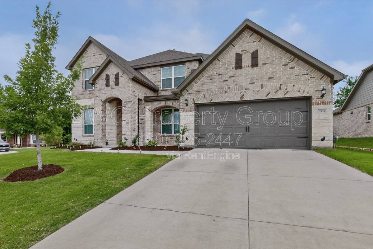 House for rent at 1837 Whispering Pines Dr, Celina, TX 75009