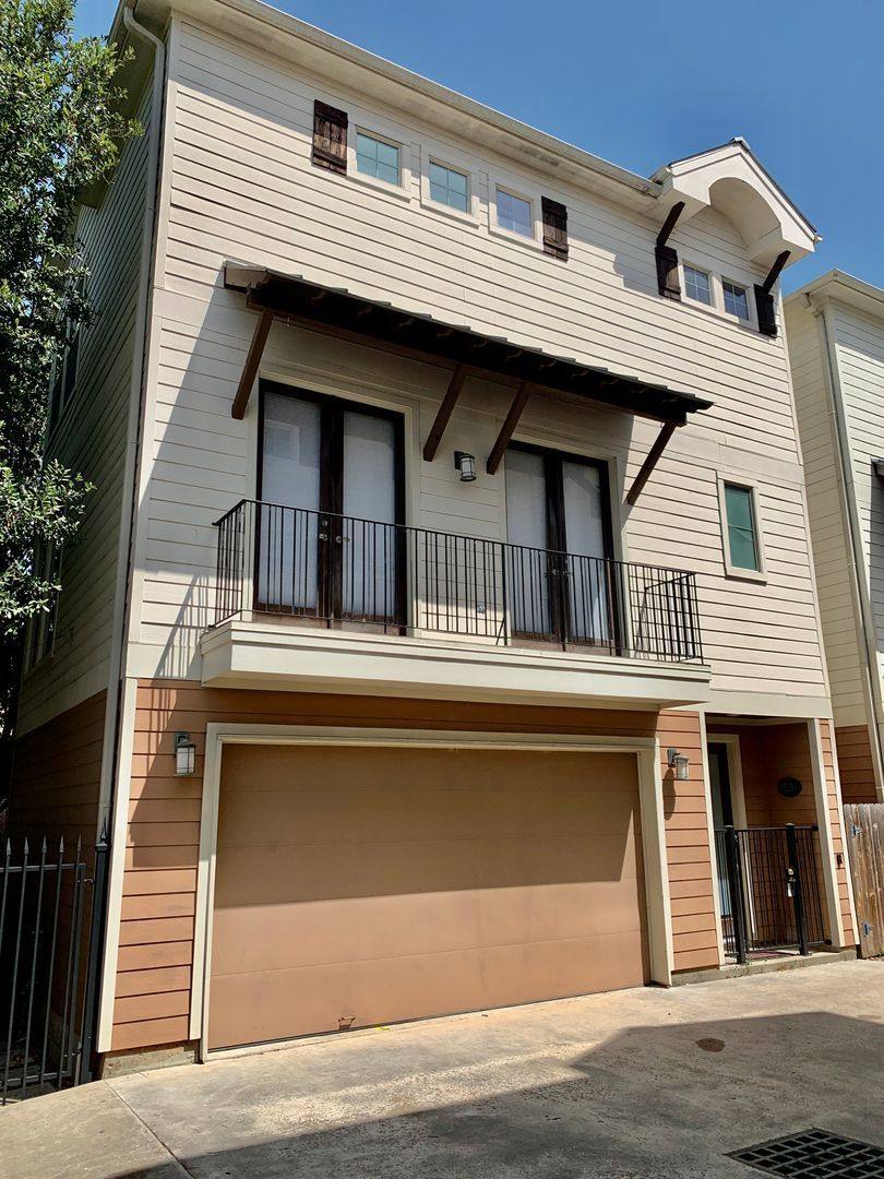 Apartment for rent at 5305 Nett St #A, Houston, TX 77007