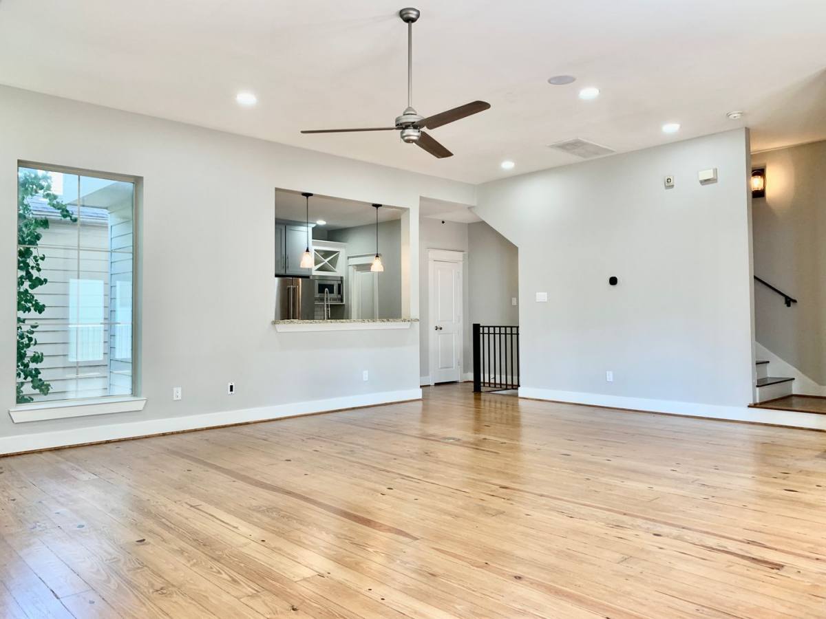 Apartment for rent at 5305 Nett St #A, Houston, TX 77007