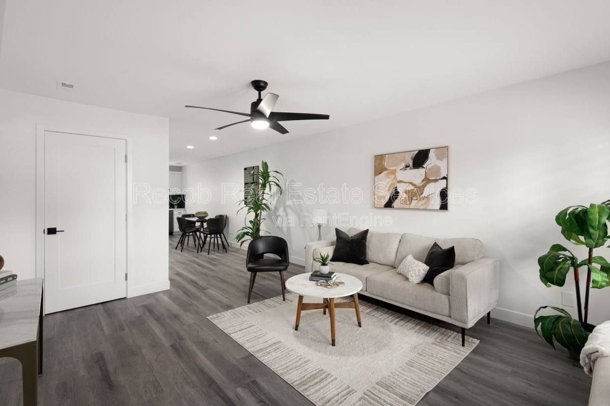 Apartment for rent at 1710 Hanford Dr #1704, San Diego, CA 92111