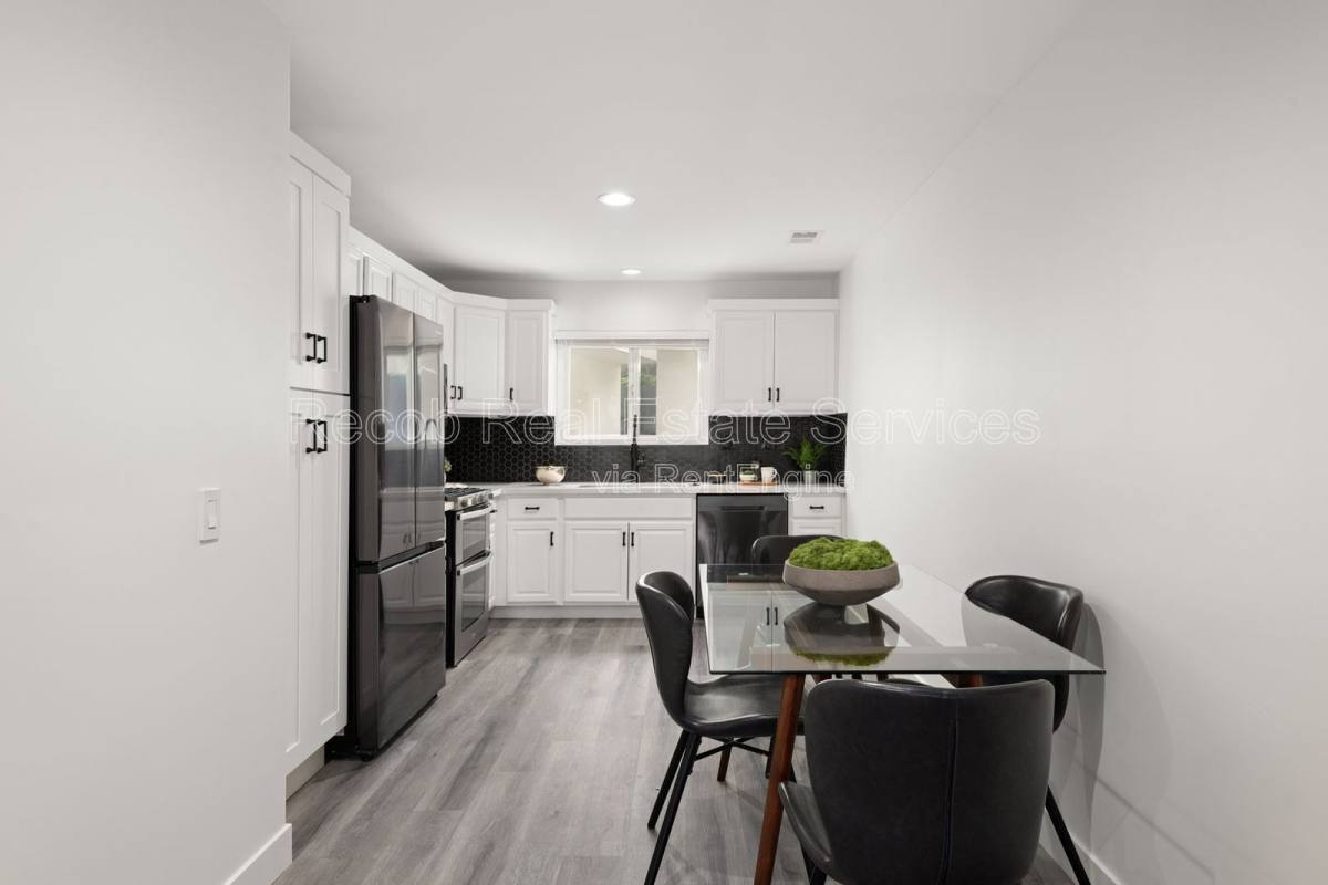 Apartment for rent at 1710 Hanford Dr #1704, San Diego, CA 92111