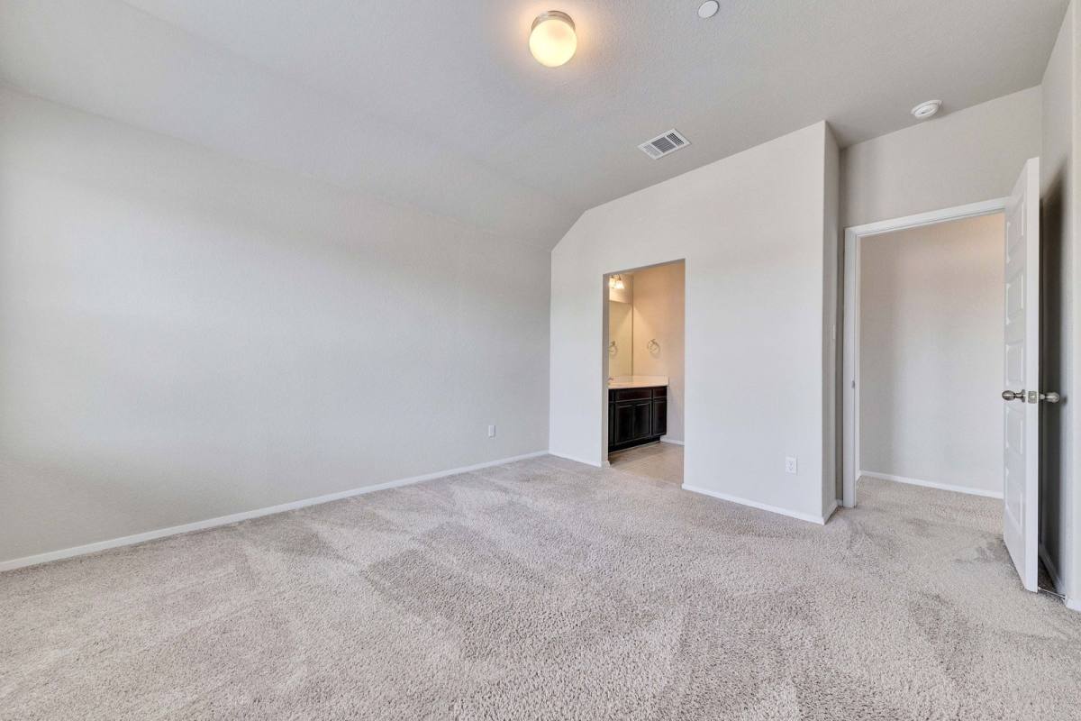 Apartment for rent at 2800 Joe Dimaggio Blvd #98, Round Rock, TX 78665