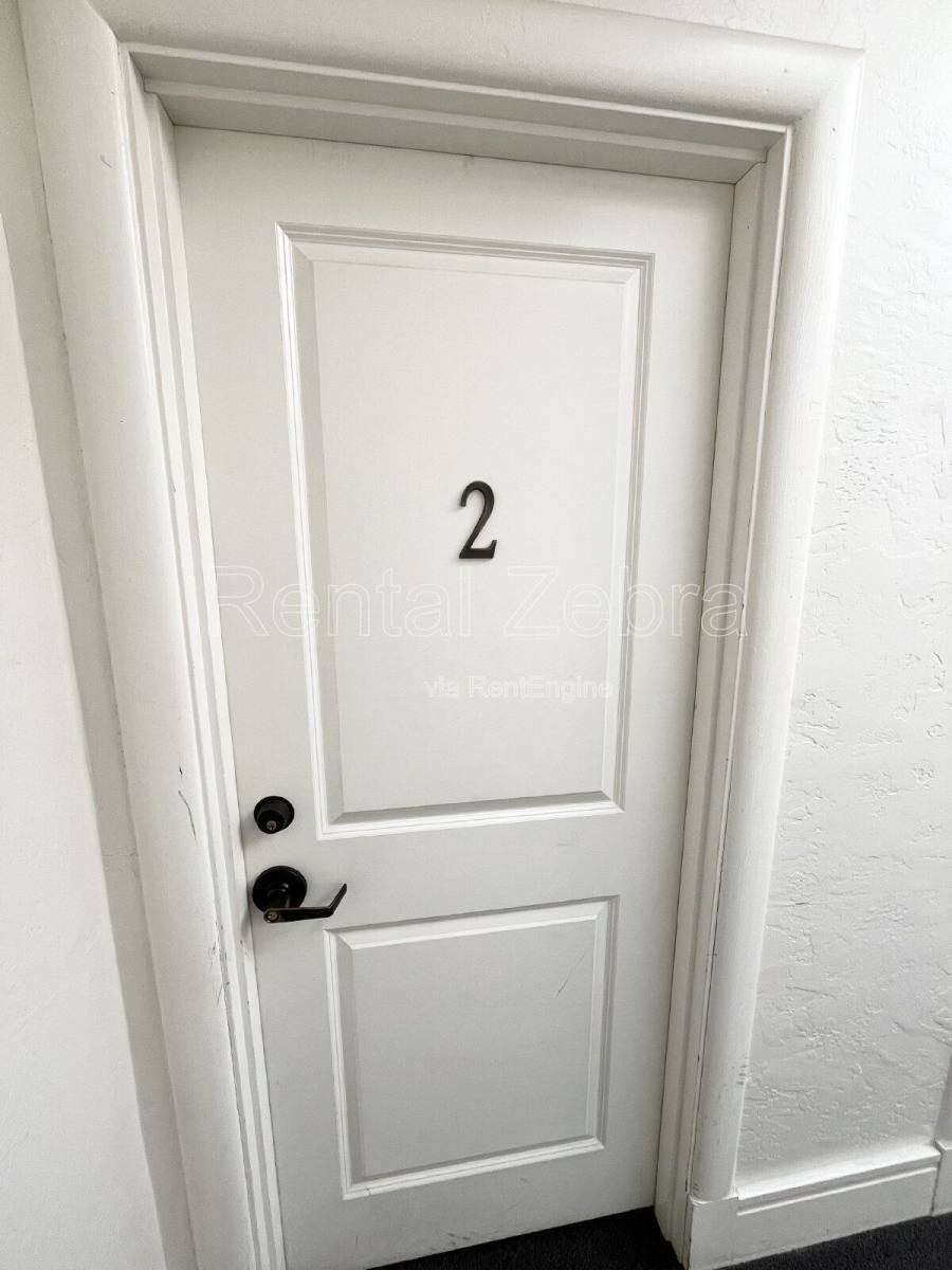 Apartment for rent at 317 W Main St #2, Merced, CA 95340