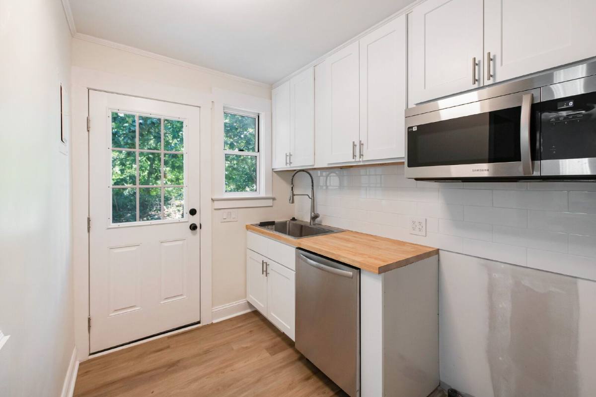 Condo for rent at 707 Wade Ave, Raleigh, NC 27605