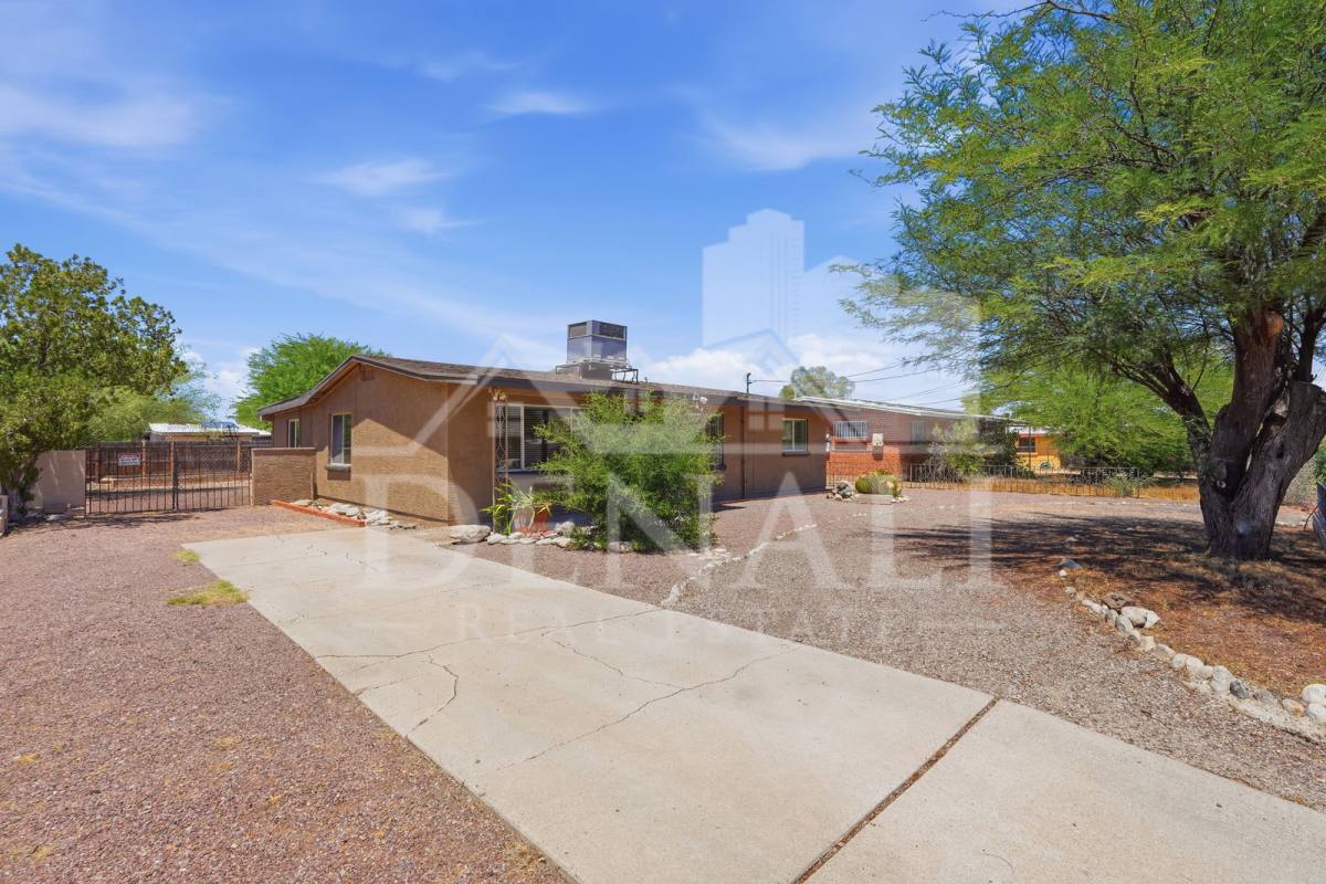 House for rent at 3801 N 4th Ave, Tucson, AZ 85705