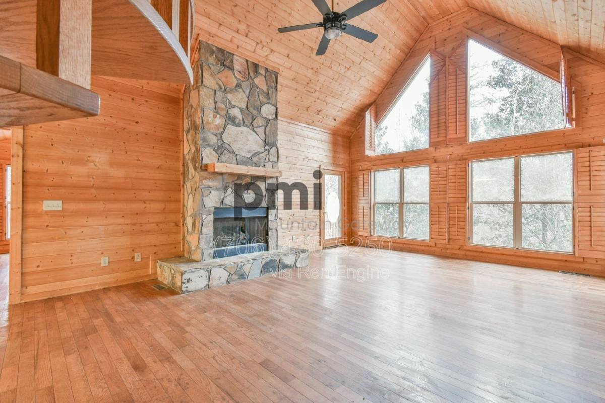 House for rent at 89 Twin Creek Dr, Dahlonega, GA 30533