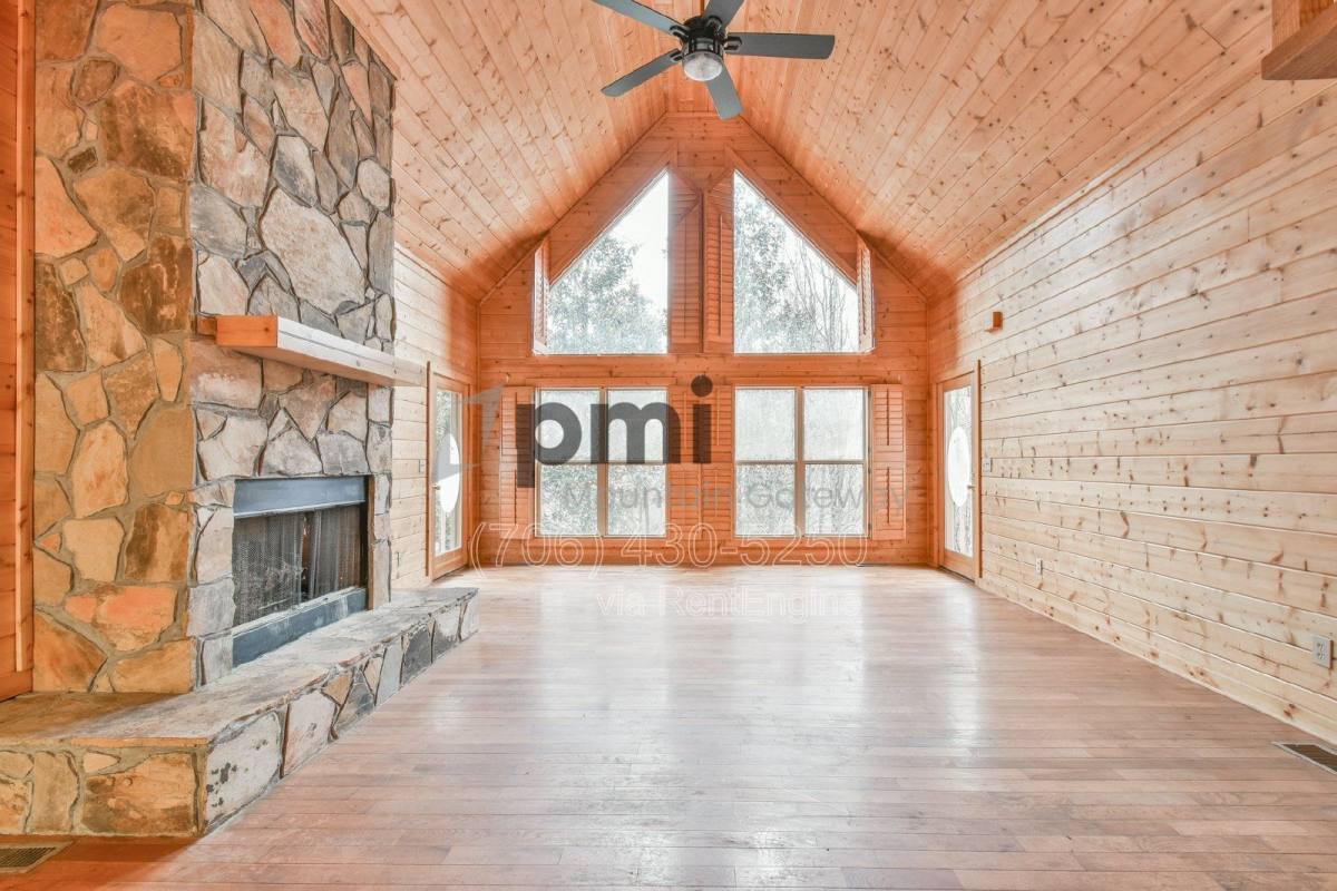 House for rent at 89 Twin Creek Dr, Dahlonega, GA 30533