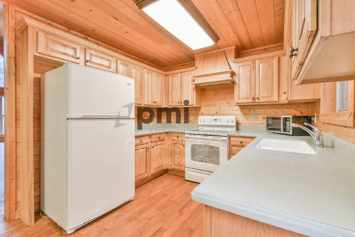 House for rent at 89 Twin Creek Dr, Dahlonega, GA 30533