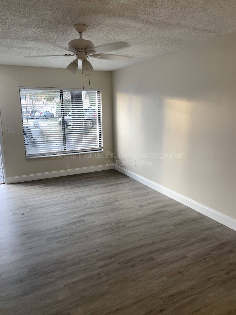 Townhouse for rent at 12352 Fox Hound Court, Orlando, FL 32826
