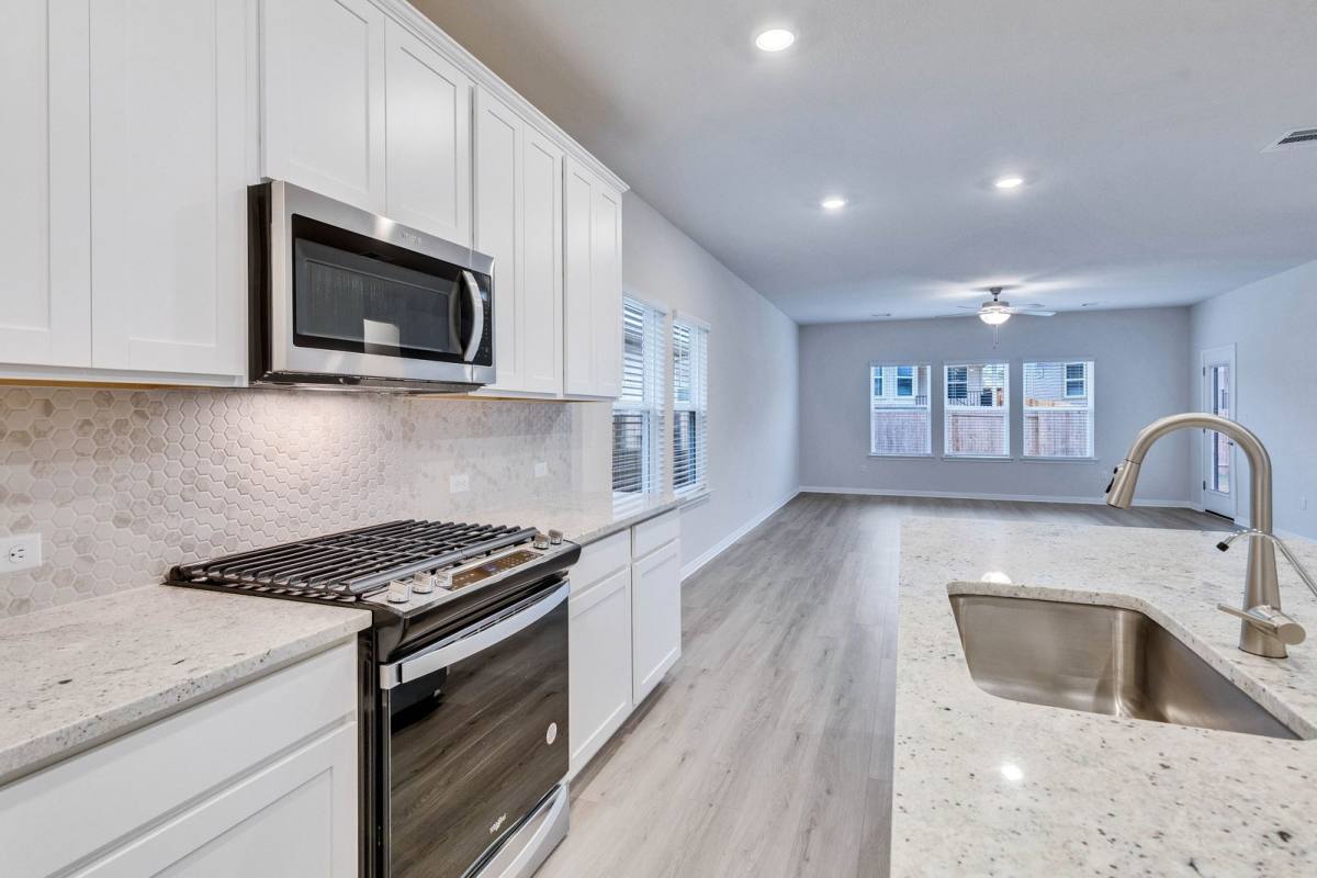 House for rent at 6501 Dragride Rd, Buda, TX 78610