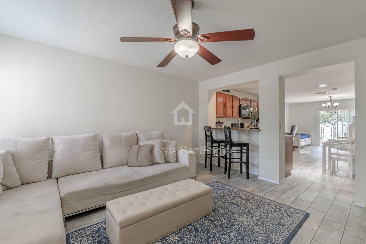 Townhouse for rent at 5095 Dominica Dr, Kissimmee, FL 34746