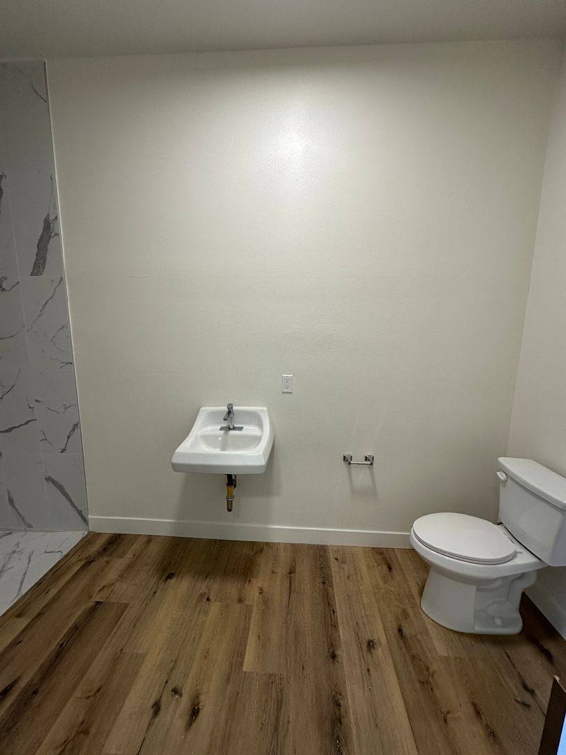 Apartment for rent at 10914 S Main St #104, Los Angeles, CA 90061