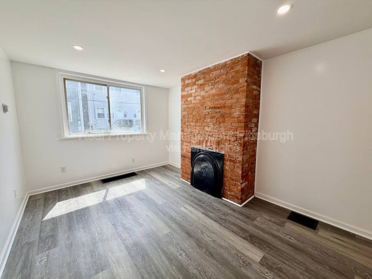 Apartment for rent at 5115 Keystone St #1, Pittsburgh, PA 15201