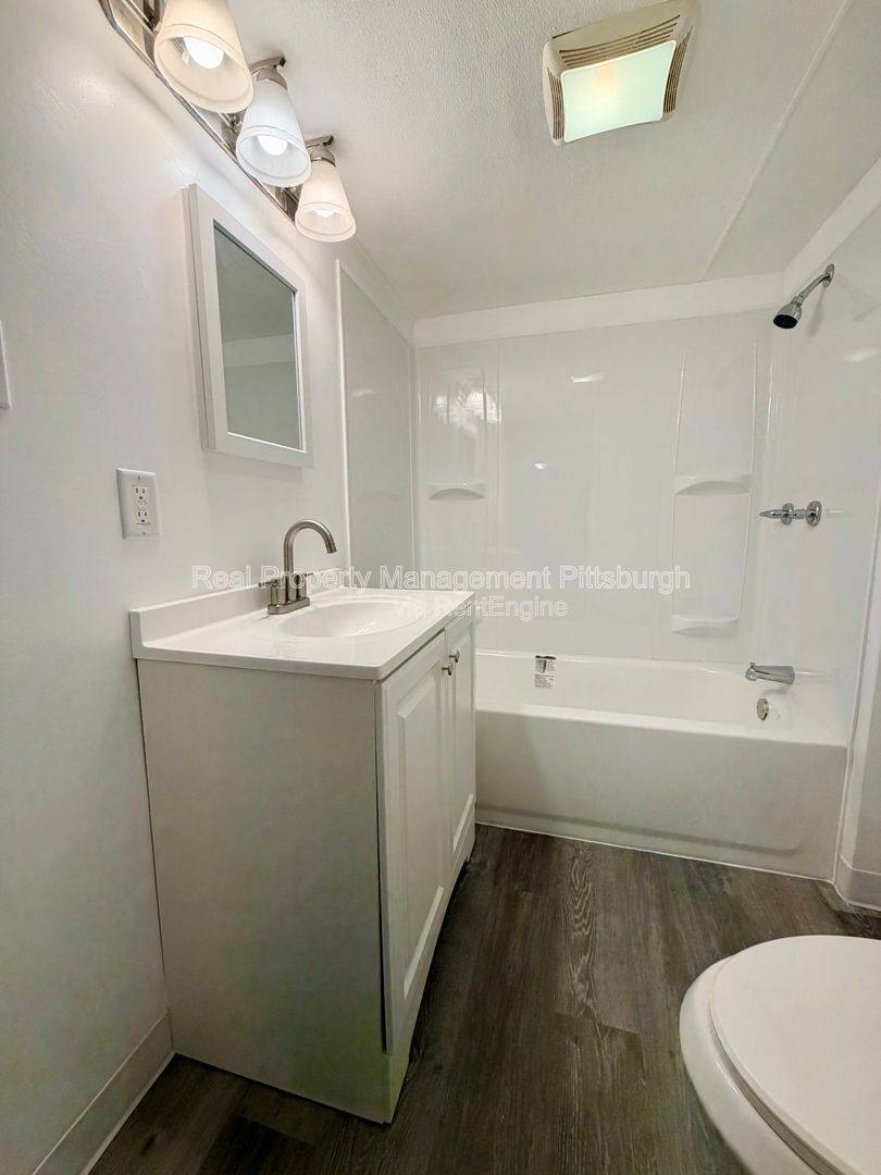 Apartment for rent at 5115 Keystone St #1, Pittsburgh, PA 15201