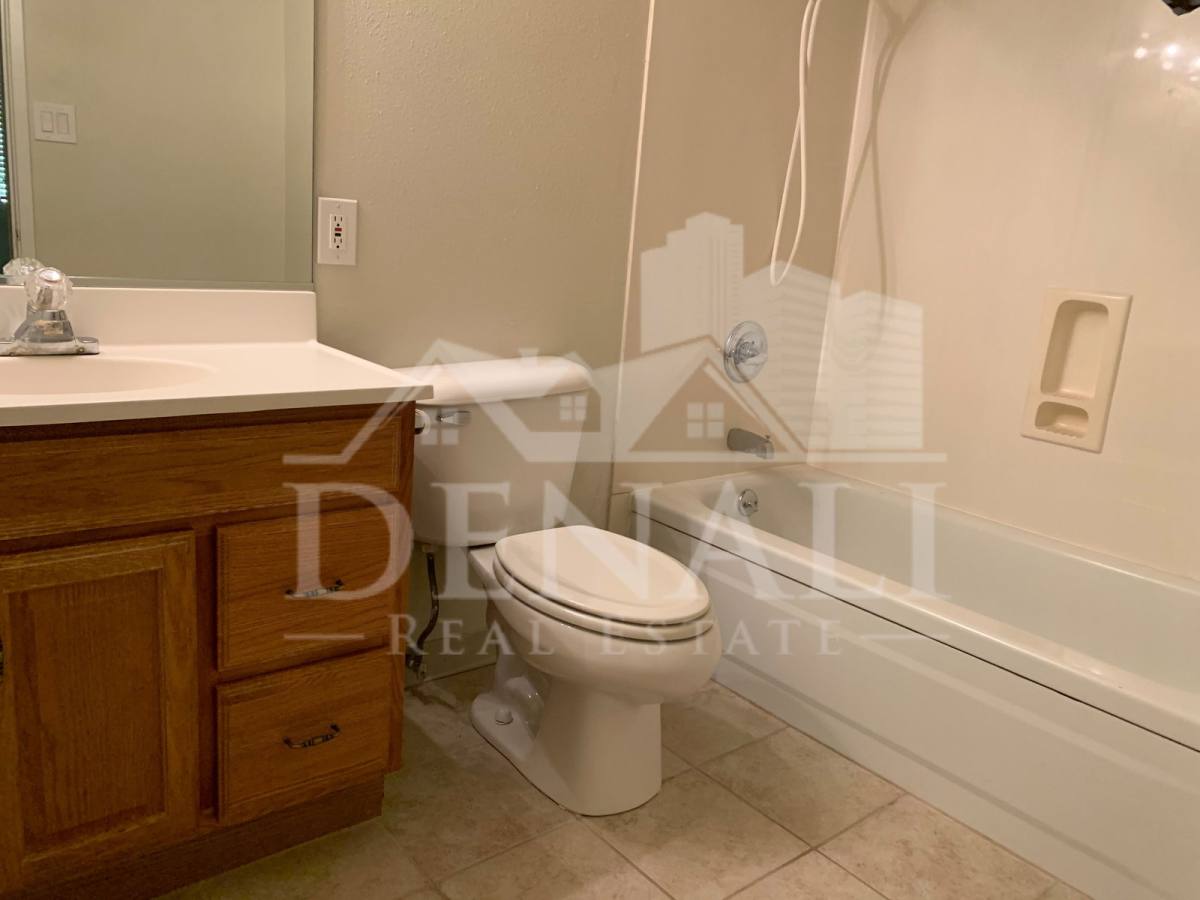 House for rent at 3510 E Ludlow Dr, Phoenix, AZ 85032